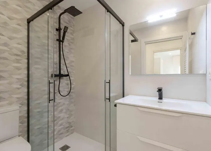 The Collection - Belvedere * San Sebastian